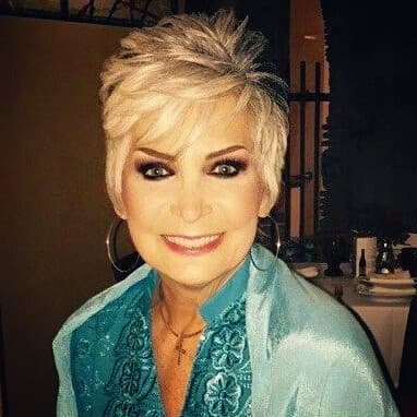 Felicia Garza está delicada de salud por complicaciones de su cambio de género: “Tuve un ataque”