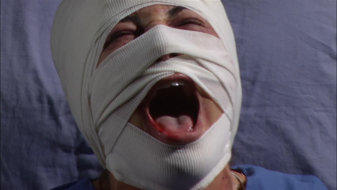 'Rubí' descubre horrorizada que ha perdido la pierna.