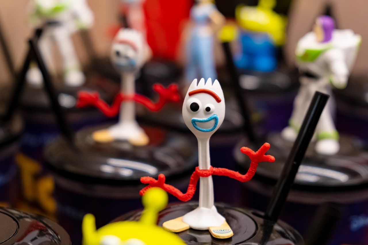 Disney saca de sus tiendas el juguete 'Forky 11' por considerarlo peligroso