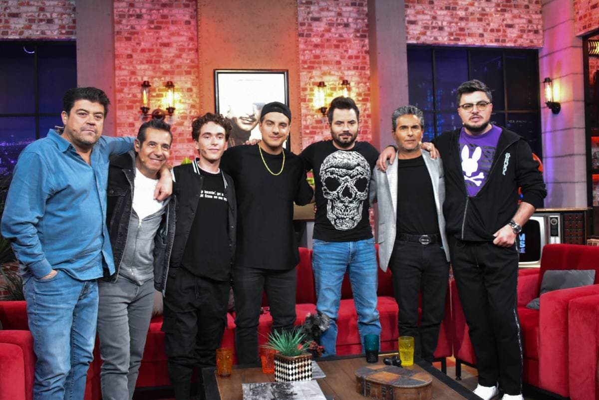 Miembros al aire: Celia Lora y Vadhir Derbez llegan como invitados