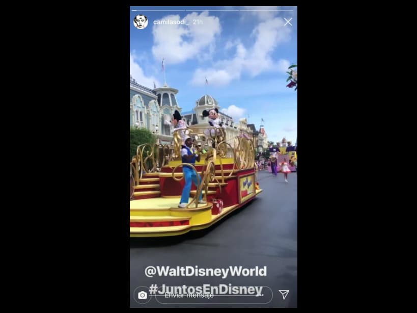 La protagonista de la nueva versión de “Rubí” así lo ha dejado ver en redes sociales, lugar en el que ha compartido algunas fotos de su viaje a Disney World.