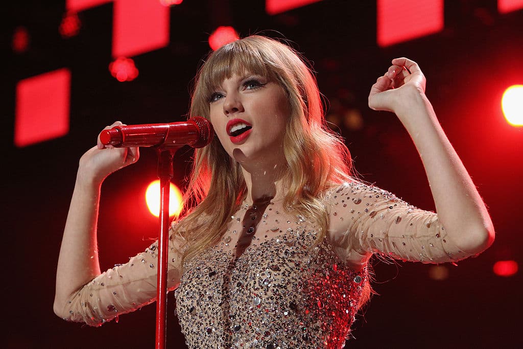 Taylor Swift: El extraño fenómeno que hace a sus fans olvidarse de sus conciertos