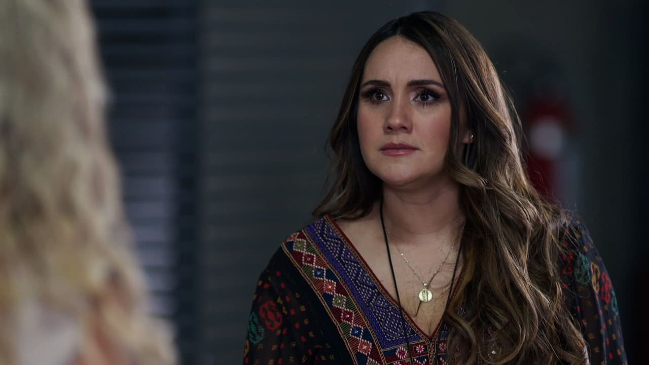 Jeanine culpa a Emilia del fracaso de Ángel