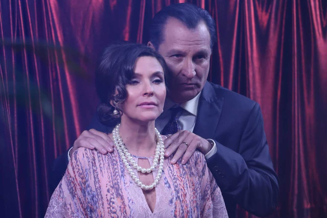 Al fin el sueño de Nacho se ve hecho realidad al ver como su hija graba su primer sencillo.