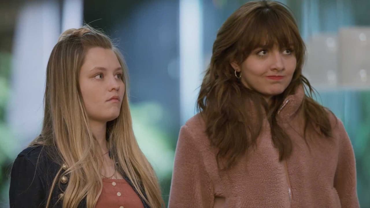 ¿Ana Julia y Kika serán amigas o rivales?