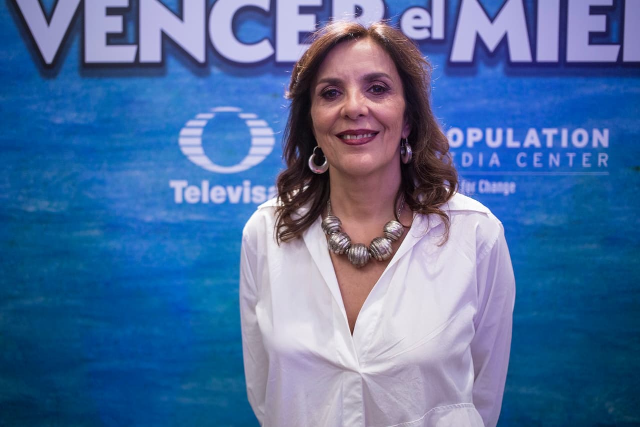 Ariane Pellicer aseguró sentirse afortunada de trabajar con la organización sin fines de lucro Population Media Center, que estuvo asesorando a los actores para llevar a cabo sus personajes.