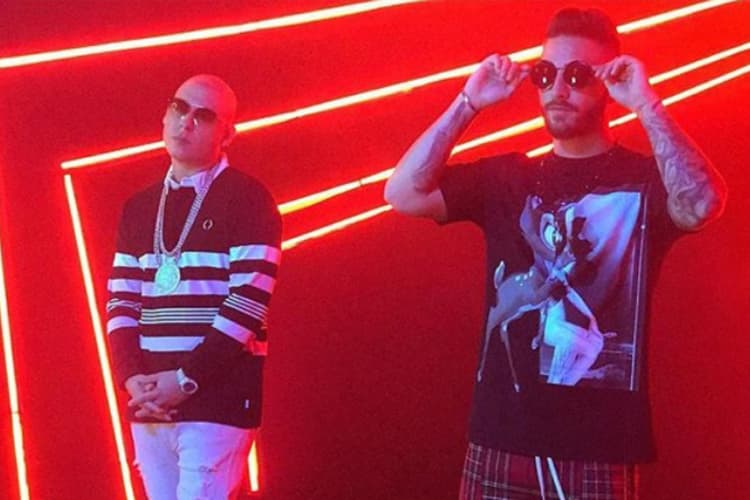 Maluma y Cosculluela prometen hacerte bailar con su nueva tema
