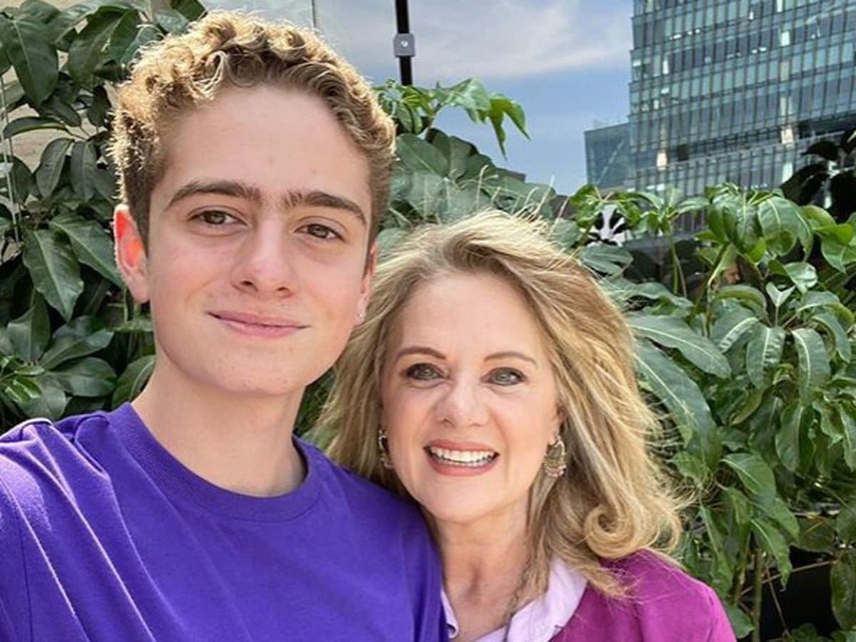 Erika Buenfil rompe en llanto al hablar como nunca del papá de su hijo y le manda fuerte mensaje