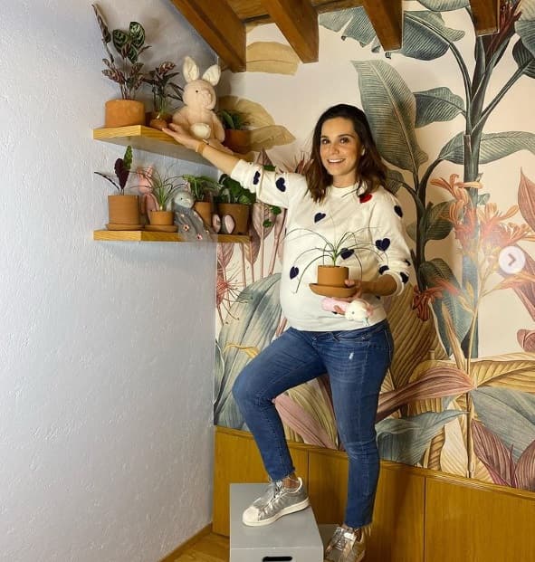 Tania Rincón está a días de convertirse en mamá por segunda ocasión, por lo que ahora presumió en redes sociales cómo quedó la habitación de su hija Amelia, la cual hace unos días terminó de decorar.
