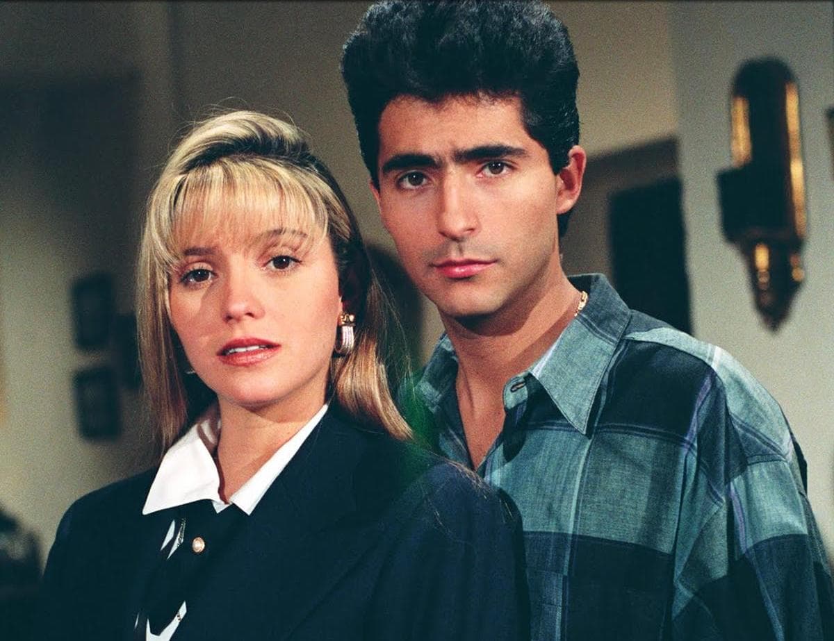 Daniela Castro y Raúl Araiza cuando participaron en la telenovela Cadenas de amargura