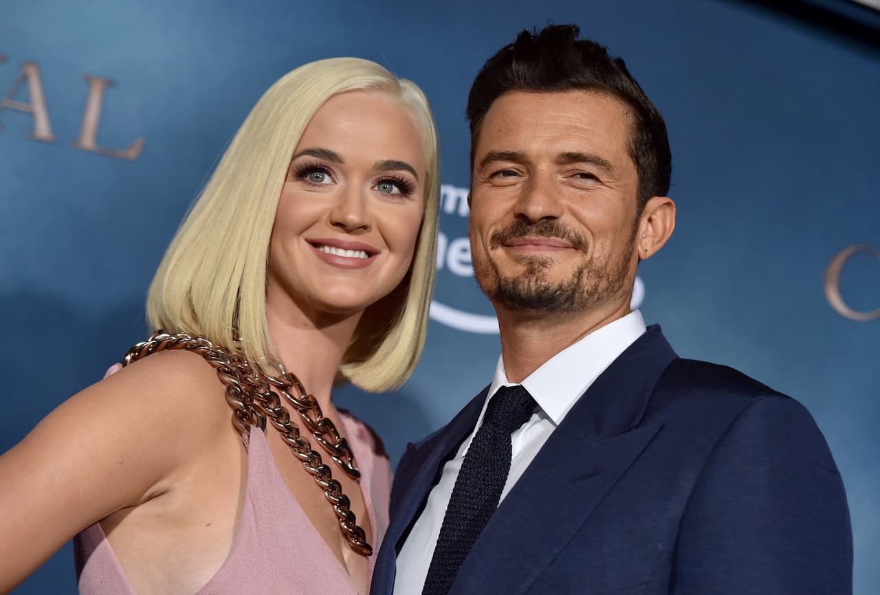Katy Perry sorprende con misteriosa pancita y sus fans se preguntan ¿está embarazada?