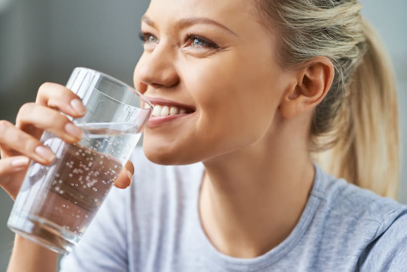 Cómo hacer agua alcalina en casa