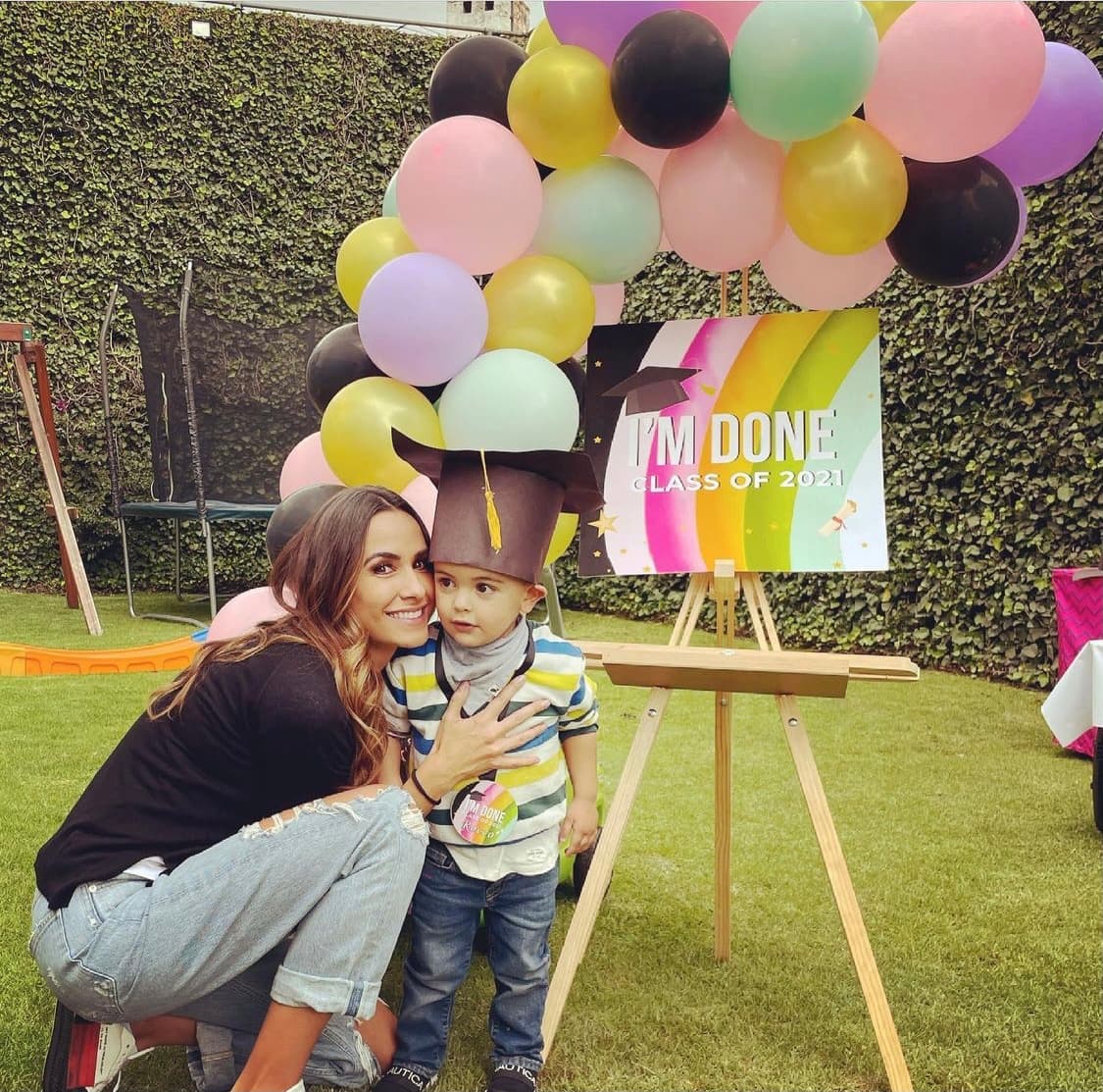 Rocco, el más pequeño de la familia, de solos dos años de edad, también estuvo presente y posó para las fotografías.