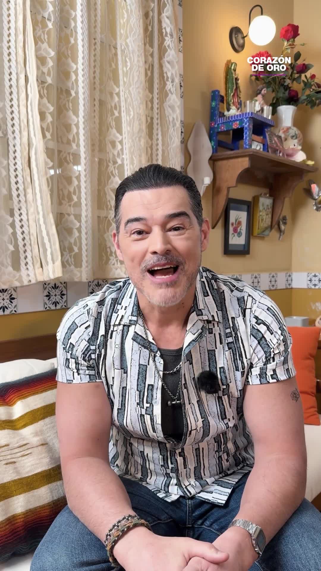 Juan Ángel Esparza te invita a ver Corazón de Oro por Las Estrellas