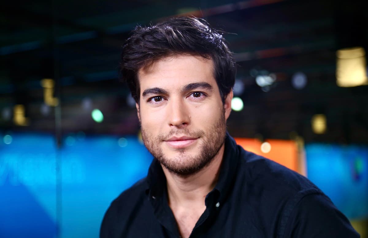 Danilo Carrera confiesa si está celoso de la relación de Michelle Renaud