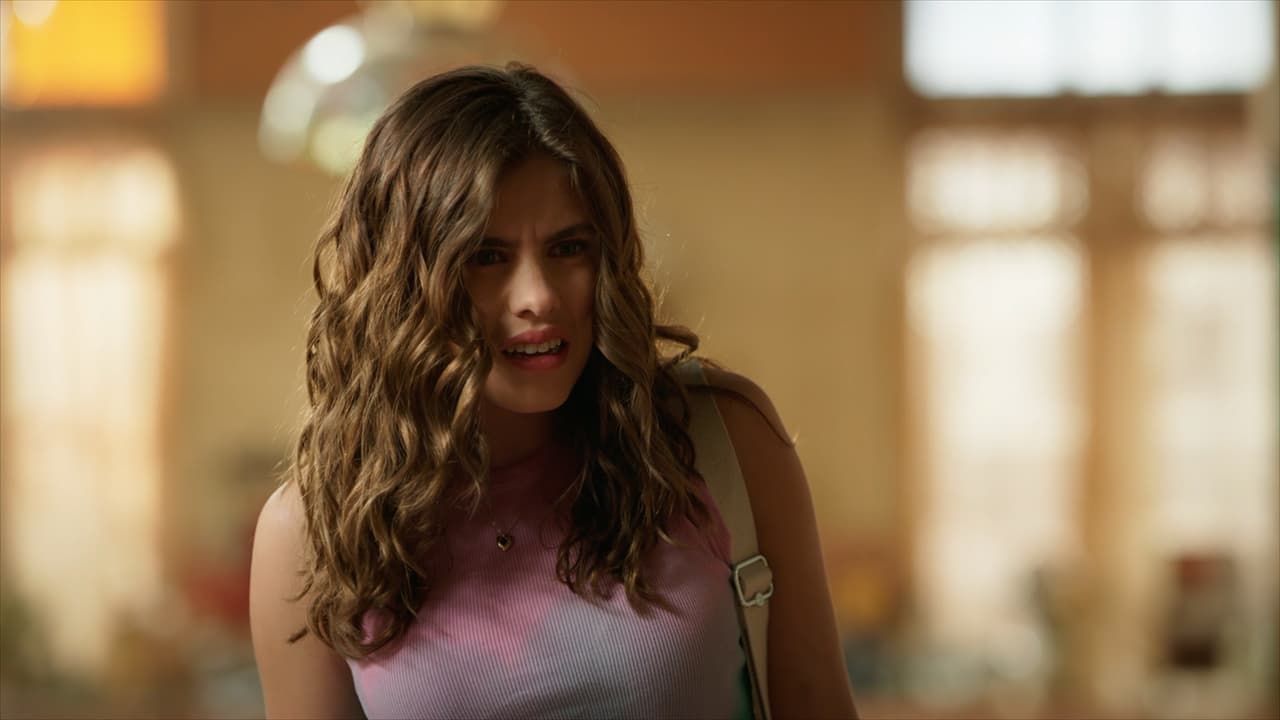 Julia se le sube a las barbas a Dolores