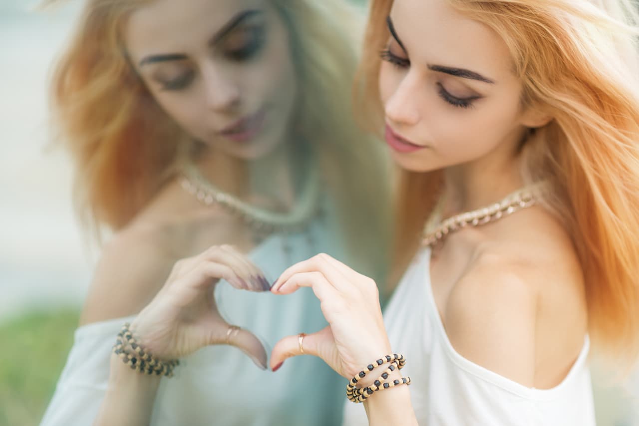 Tauro. Controlar tus celos e inseguridades, así como trabajar en tu autoconfianza y aprender que vales y eres digna de amor por quien eres, no por lo que regales, te ayudará a mejorar tus relaciones.