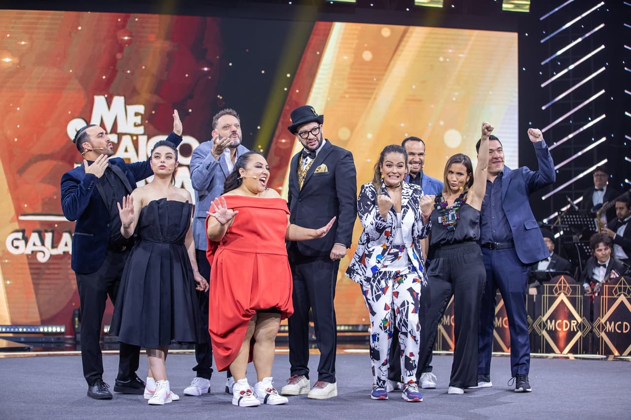 En la quinta Gala de Me Caigo de Risa Gala Disfuncional, Michelle decidió cerrar con un vestido rojo, con el que conquistó a sus fans.
