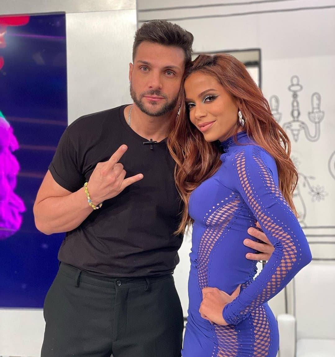 Nicola y Anitta: Él regresa a 'Hoy' para conocer a su 'crush' y la invita a salir en programa en vivo