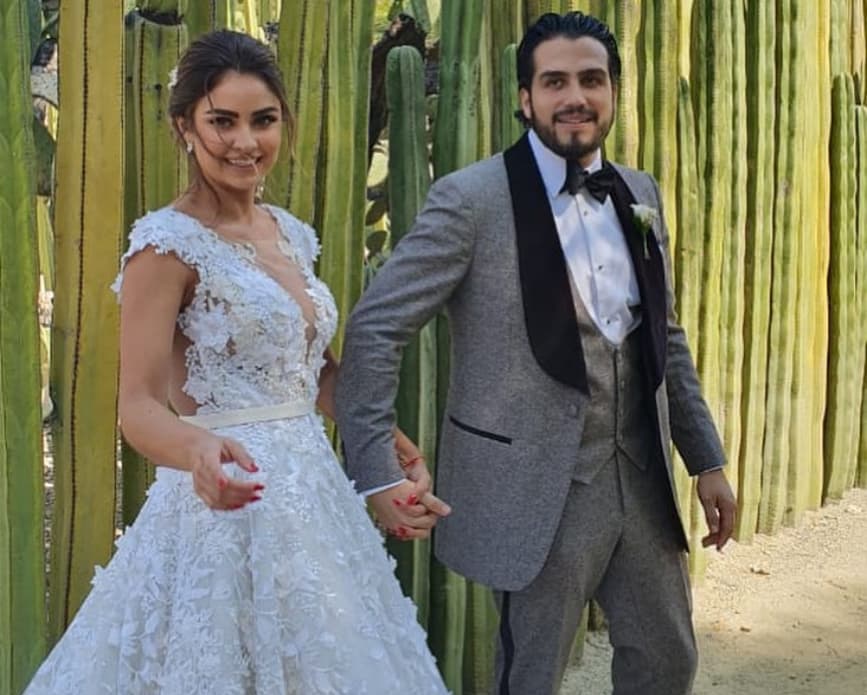 Tras celebrar su boda por el civil en enero pasado, Claudia Martín y Andrés Tovar tuvieron su enlace religioso el pasado 23 de noviembre en Oaxaca, estado donde nació la estrella de ‘Amar a muerte’.
