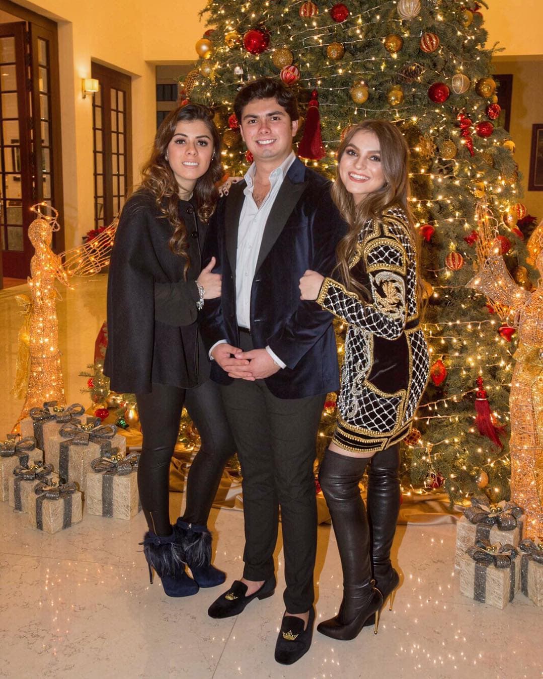 Pese al divorcio de sus padres, Sofía Castro y Alejandro Peña se divierten como hermanos