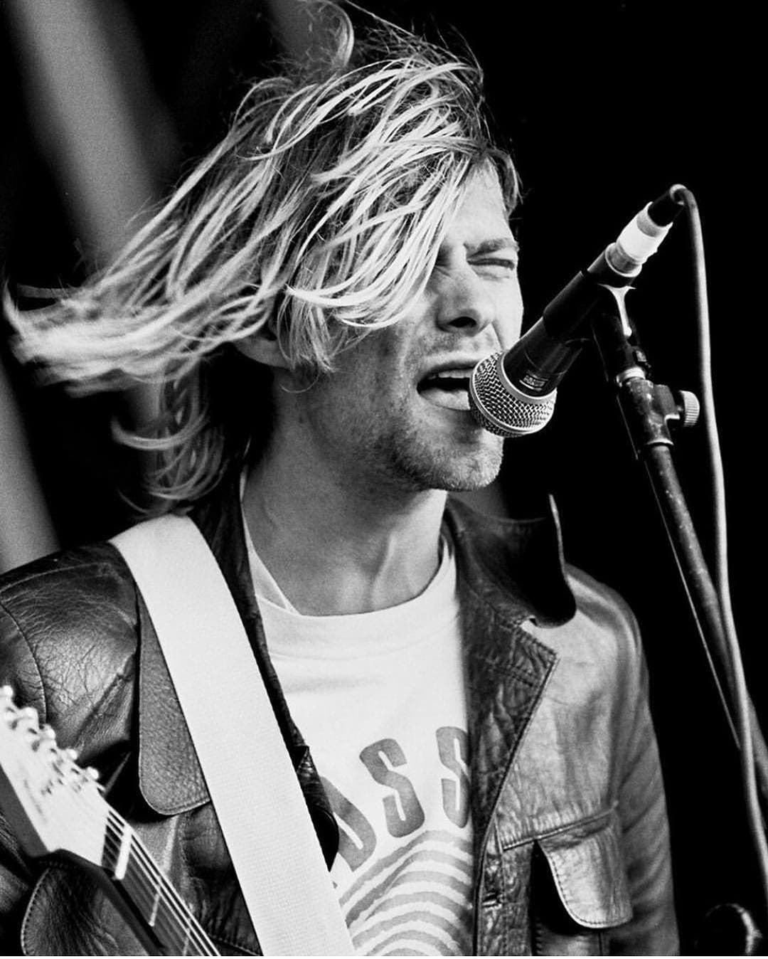 Durante su carrera, Cobain lidió con problemas de depresión y adicciones.