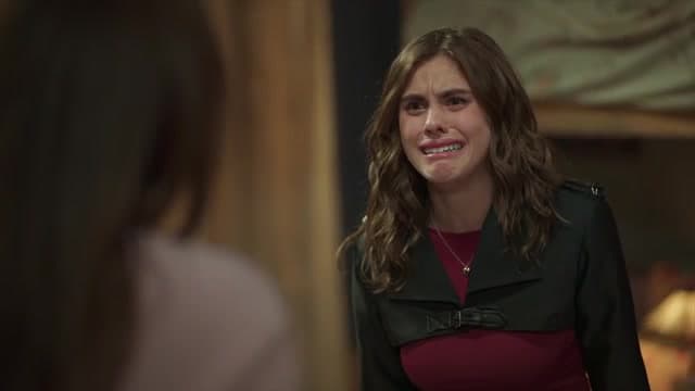 Julia culpa a Dolores de todos sus males