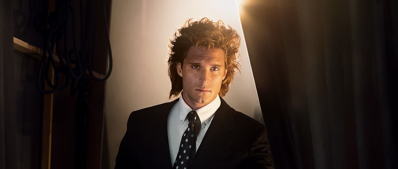 Diego Boneta será demandado por golpear a un actor de la bioserie de Luis Miguel