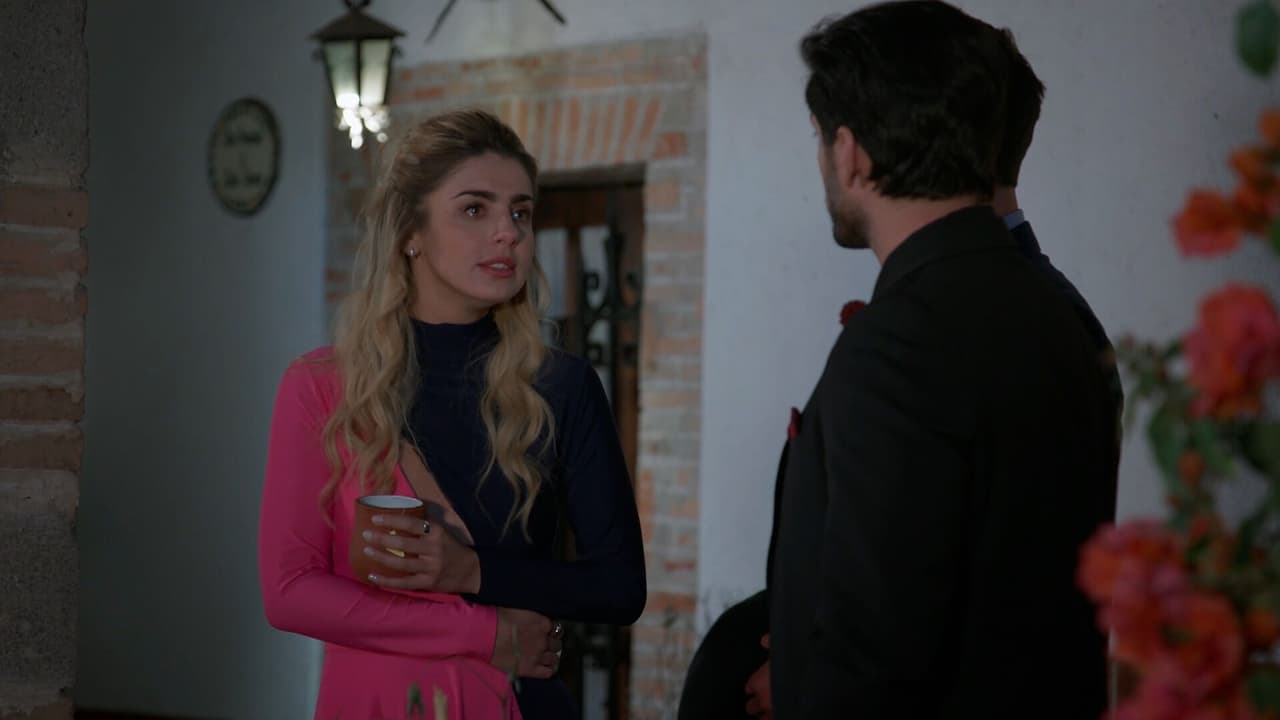 Sara rechaza el amor de Juan y Pedro en 'La Herencia'