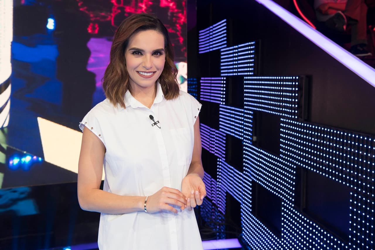 Tania Rincón muestra por primera vez la carita de su bebé: “tiene la nariz de papá o de mamá"