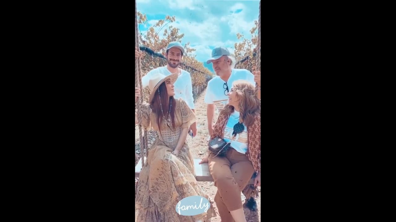 Además de sorprender con su transformación, Belinda destacó lo feliz que estaba de poder celebrar el cumpleaños de su mamá en familia, ya que tenían mucho tiempo de no estar juntos en una ocasión tan especial.
