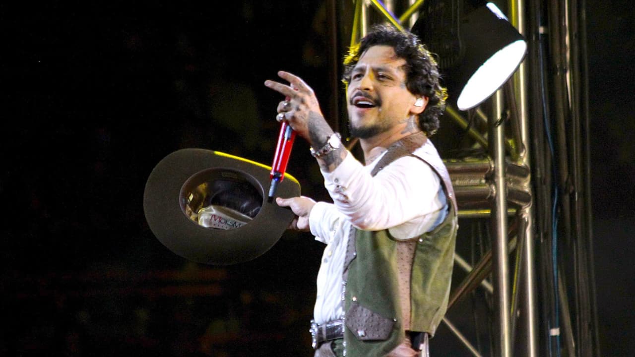 ¿Cómo ha cambiado Christian Nodal a través de los años?