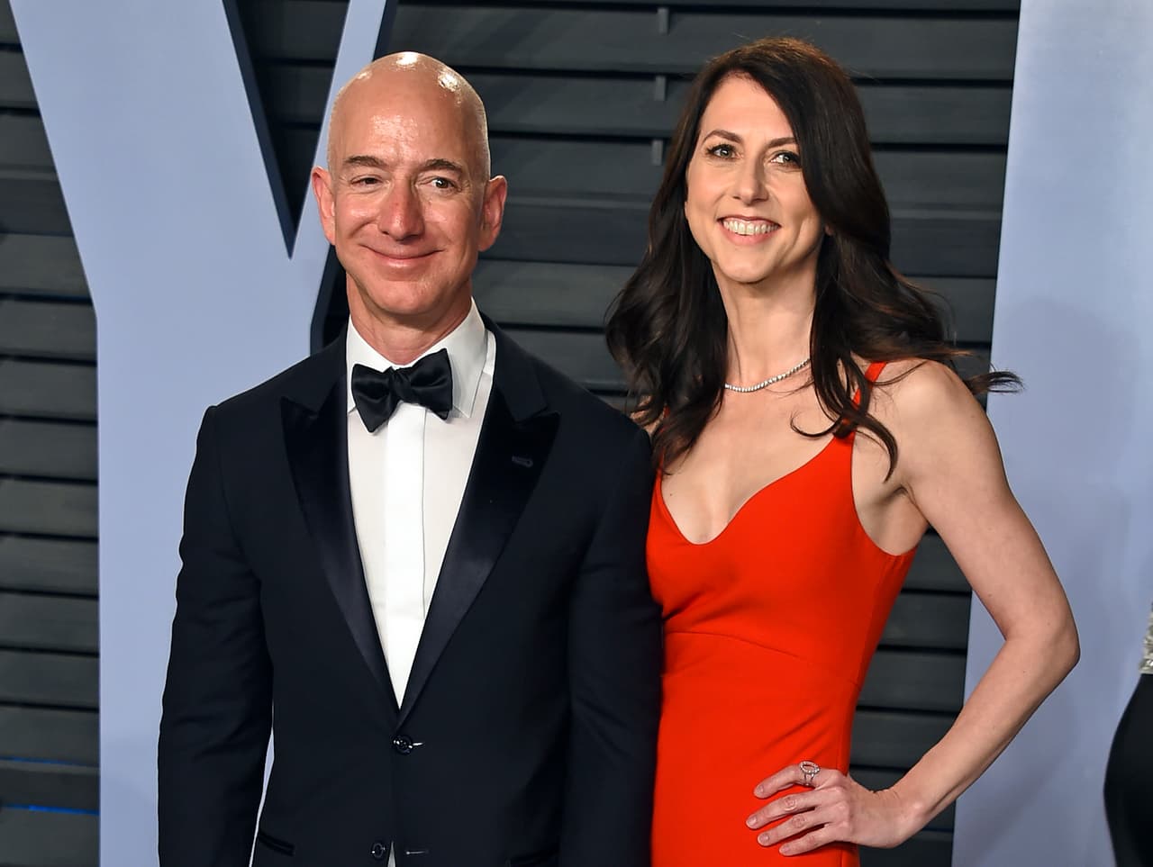 Mackenzie Bezoz: De aspirante a novelista a convertirse en la tercera mujer más rica del mundo