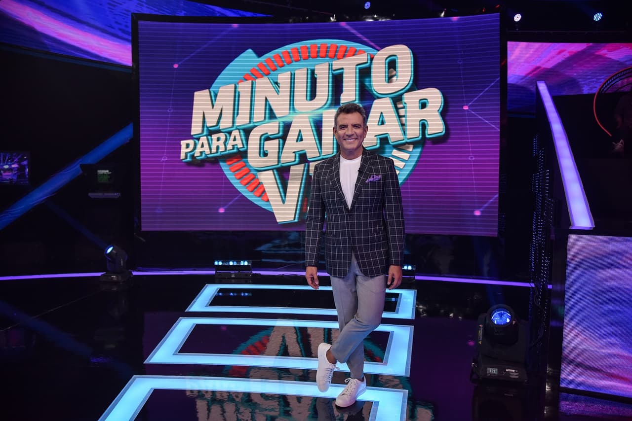 El reestreno de Minuto Para Ganar VIP signifció también el regreso de Sandarti a la conducción en Televisa, así que el presentador tuvo una gran conexión con el público.