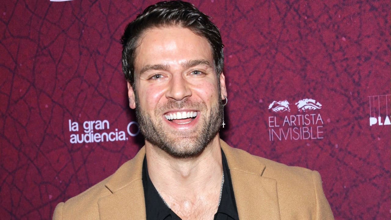 ¿Jorge Losa estrena romance? El actor causa revuelo al ser captado con misteriosa mujer tras su ruptura con Ferka