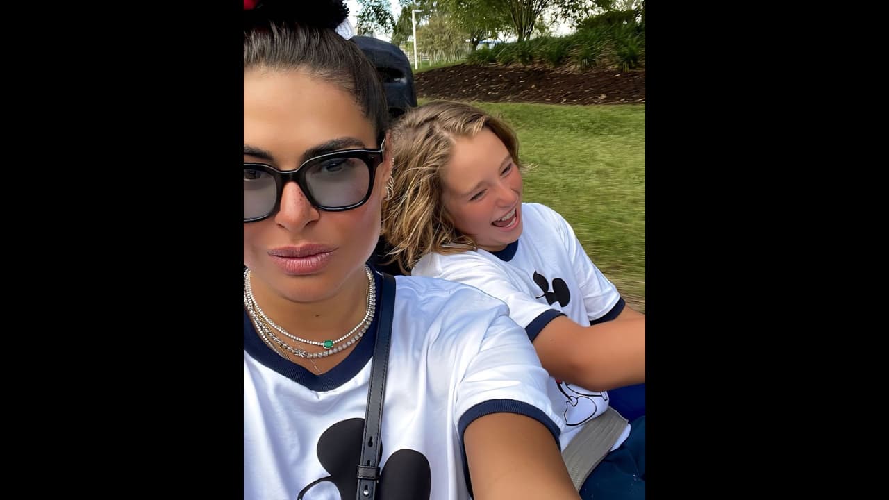Galilea Montijo compartió una foto con su hijo y así reaccionó su novio Isaac Moreno