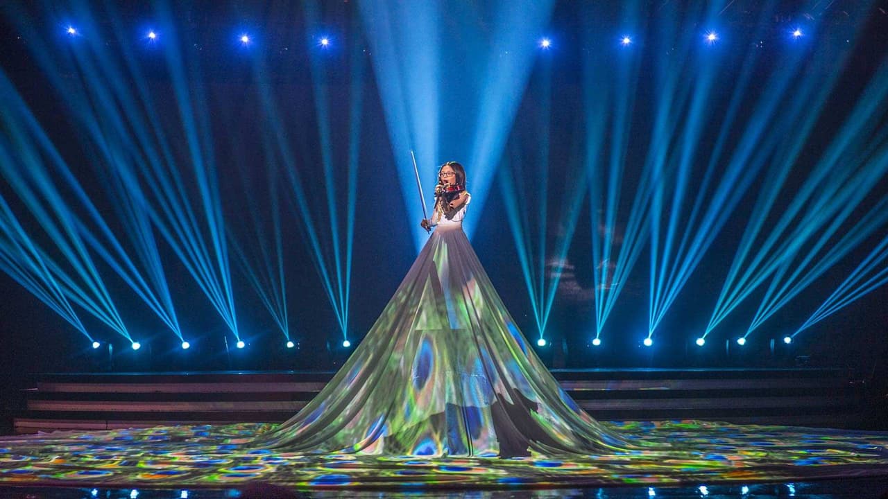Miguel Bosé promete a Taisia componerle una canción tras la final de Pequeños Gigantes 2019