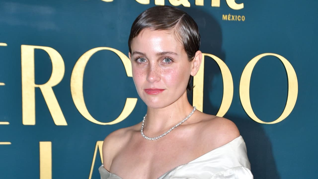 ¿Natasha Dupeyrón dudó en raparse para 'Los Hilos del Pasado'?