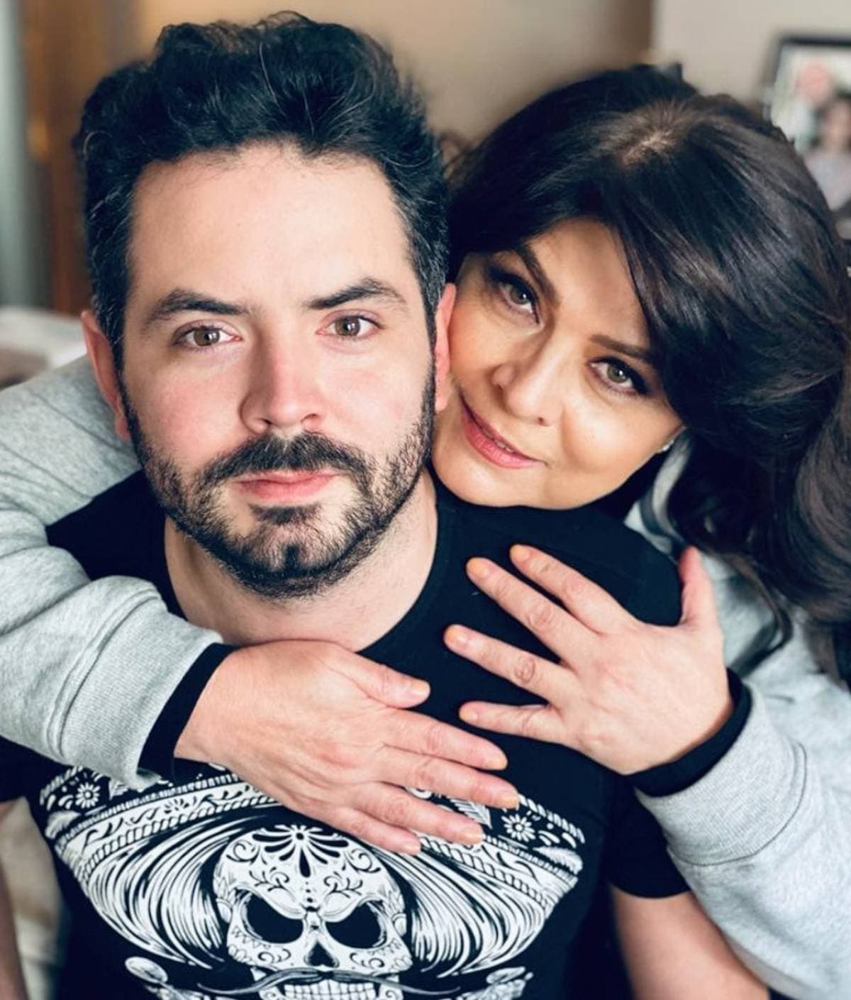 ¿Por qué José Eduardo Derbez no usa el apellido Ruffo como su mamá?
