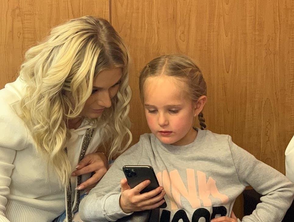 Gabriel Soto compartió en sus redes sociales los momentos de convivencia entre su hija Miranda y su actual pareja.