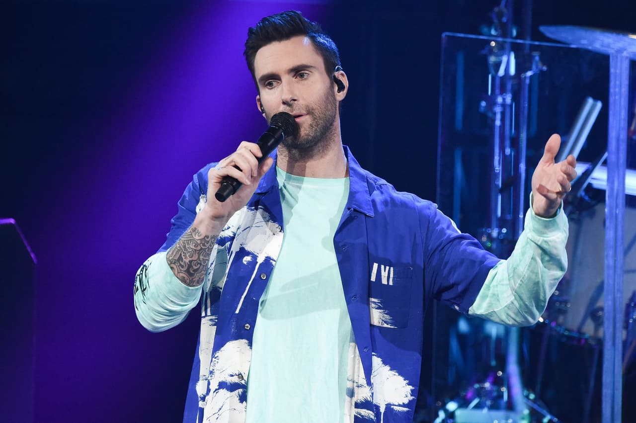 Descubre la nueva faceta de Adam Levine