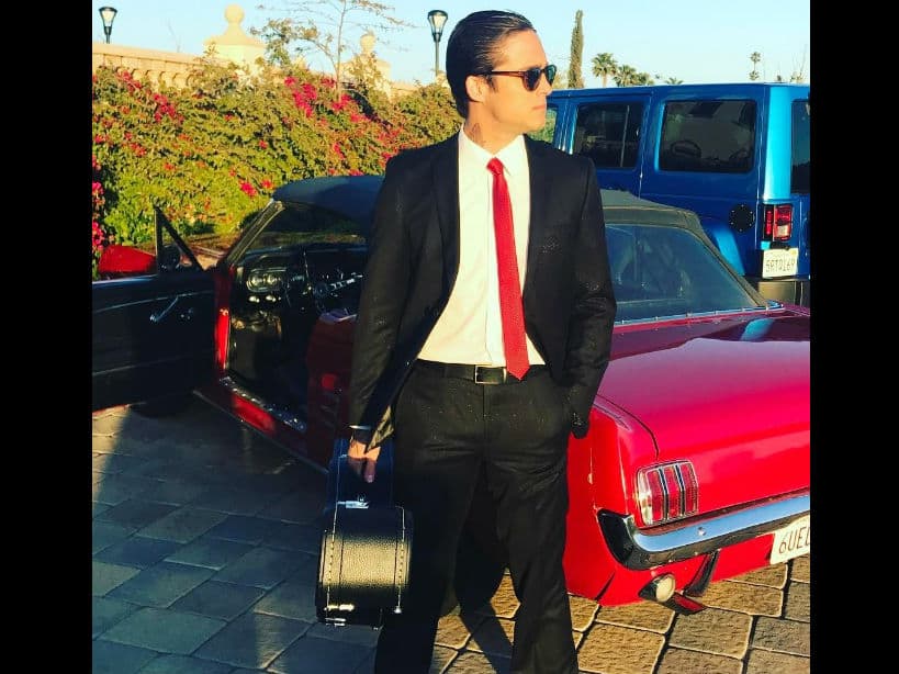 Diego Boneta protagonizará la serie que dará detalles de la vida de 'El Sol'.