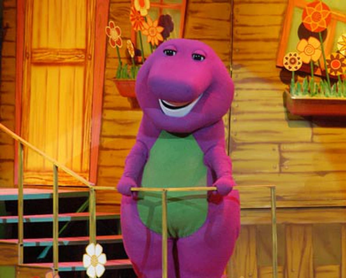 El actor de 'Barney'... ¡de dinosaurio a sexólogo!