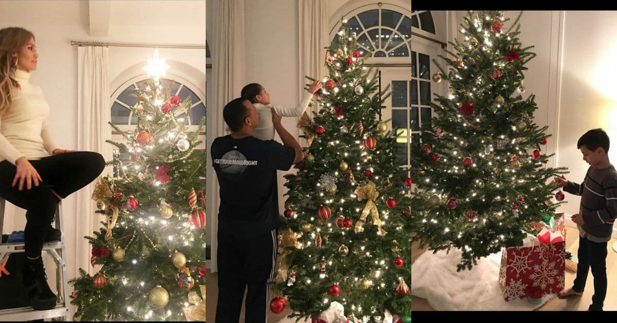 Jennifer Lopez puso su árbol acompañada de sus mellizos y su novio Alex Rodríguez. Foto: Instagram
