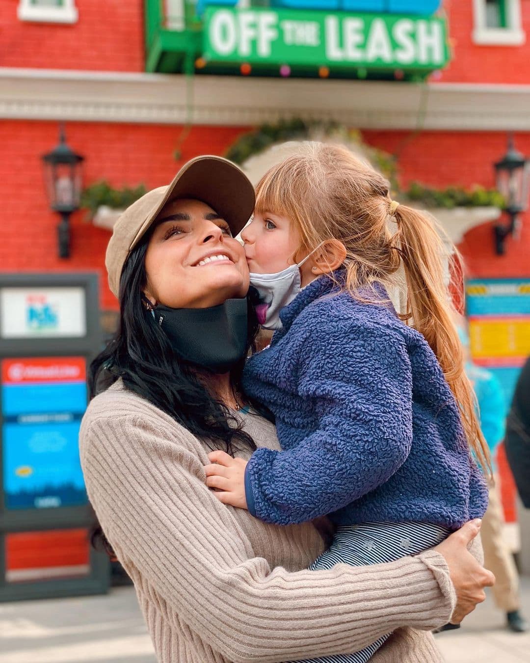 Aislinn Derbez comparte reflexión tras estar enferma y cuidar a Kailani