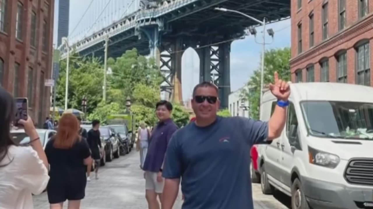 De héroe a la cárcel: Chileno que salvó a una policía enfrenta deportación por una multa de bote