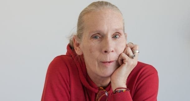 NORA MANNECK