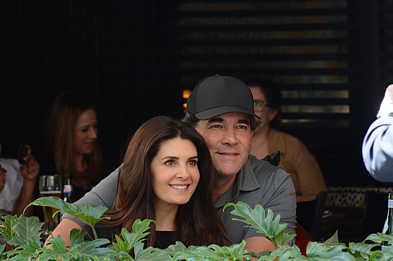 Mayrín Villanueva y Eduardo Santamarina lucen más enamorados que nunca