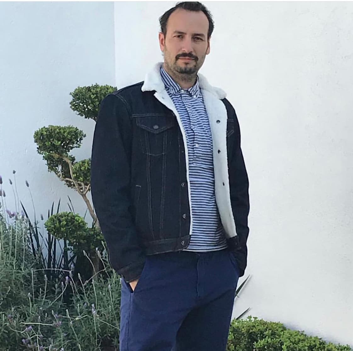 Al igual que José María, Juanchi está dedicado a la industria de la moda en México, ya que es el creador de 'Compra Moda Nacional'.