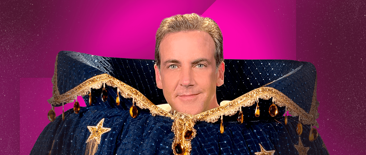 En el quinto programa, Búho tuvo que quitarse La Máscara y se descubrió al actor Carlos Ponce, conocido por su participación en telenovelas como: 'Silvana sin Lana' y 'Dos Hogares'.